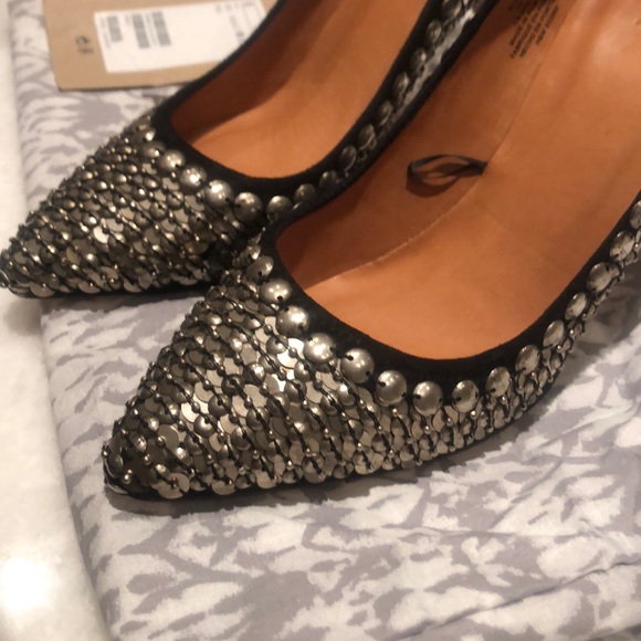 Isabel Marant and HM Collab heels - Picture 2 of 8